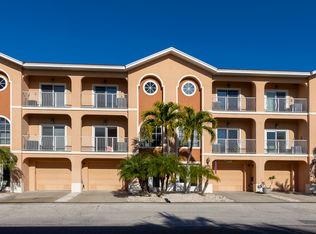 130 164th Ave, Redington Beach, FL 33708