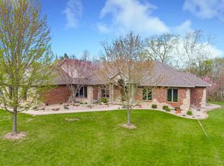 531 County Road 1300 Rd E, Lacon, IL 61540