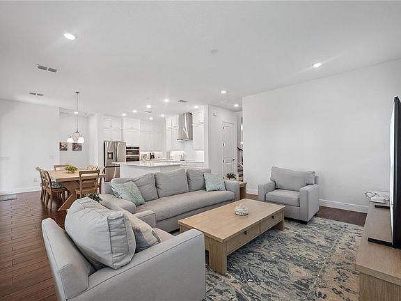 2nd image of 17588 Lake Star Rd