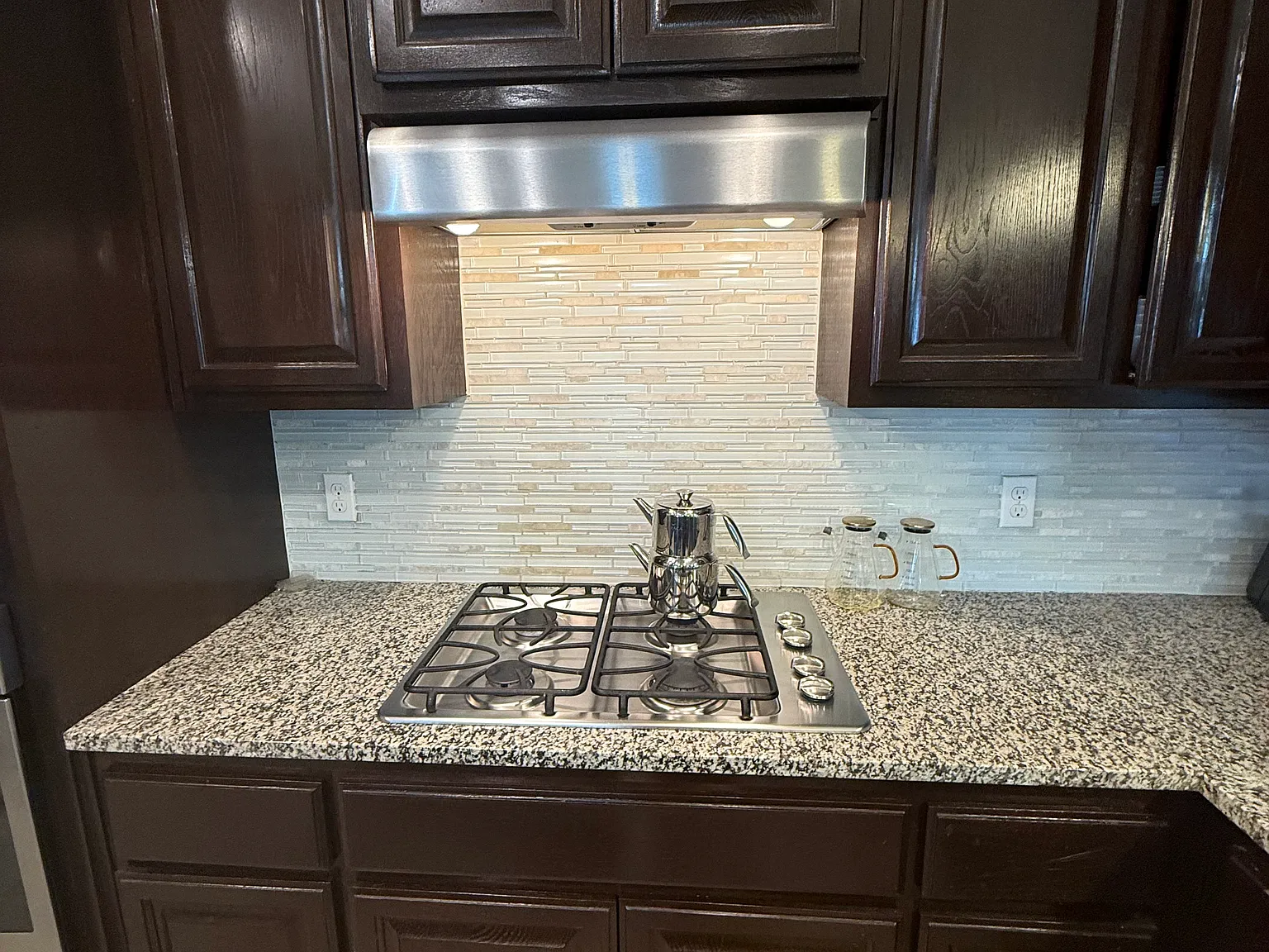 4 bed, 2092 sqft, $2,500 — Photo 4