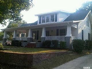 1st image of 505 7th St