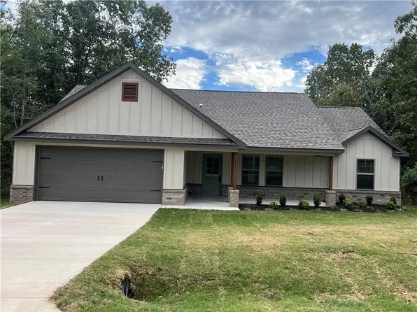 117 Salen Ln, Bella Vista, AR 72715
