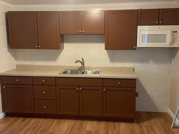 201 Kingswood Trail Dr, Toledo, OH 43615