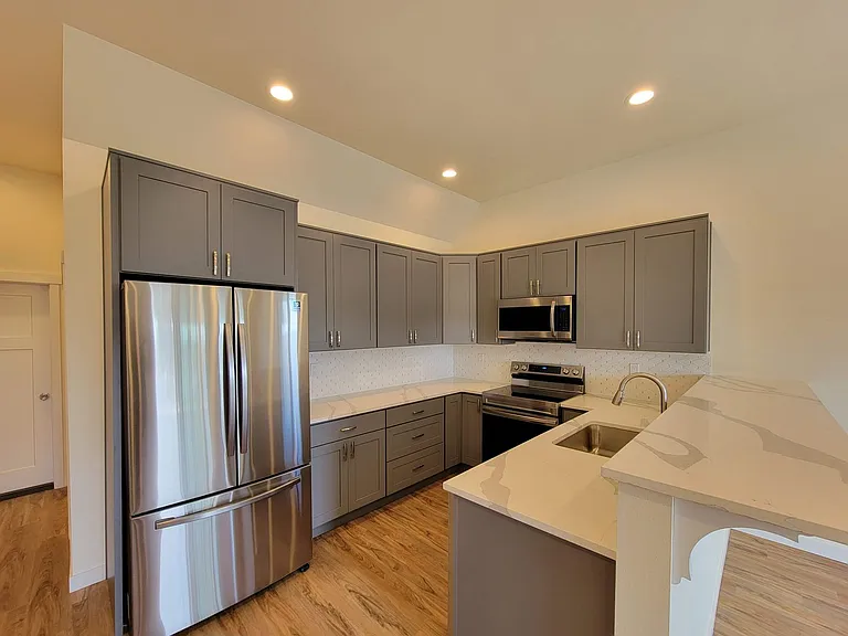 1117 Marguerite Ave — Photo 8