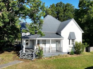 430 Ohio Ave, Etowah, TN 37331