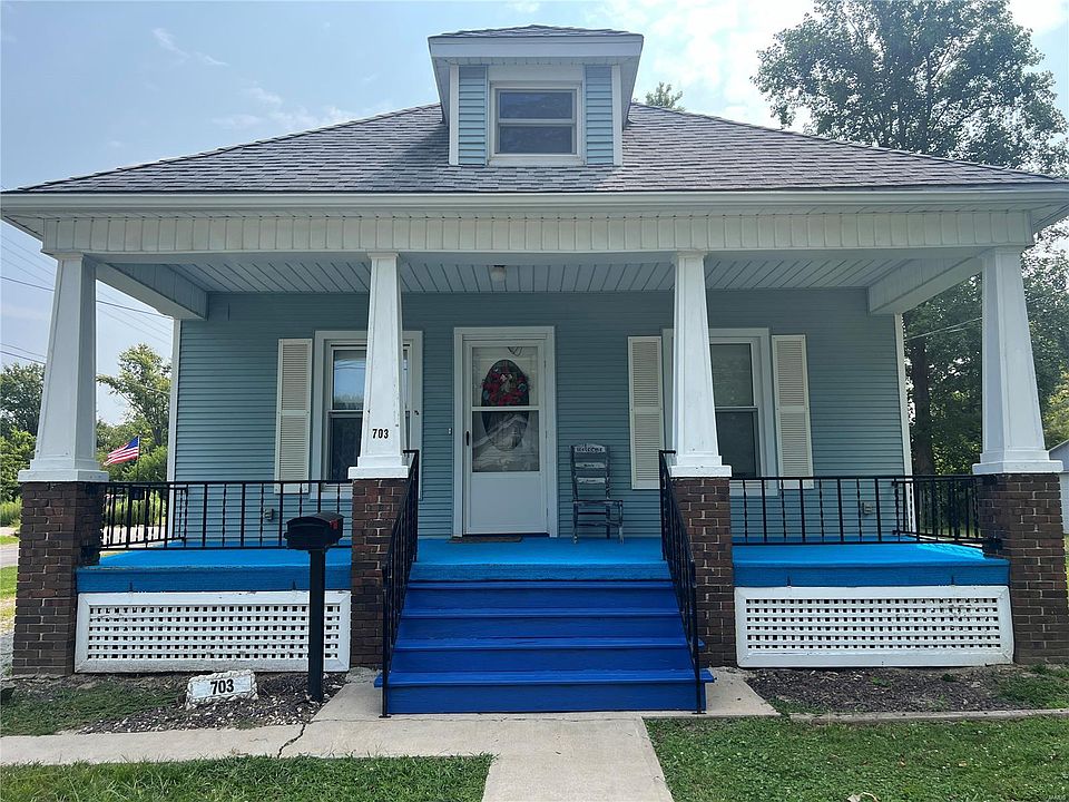 1st image of 703 Mayo St