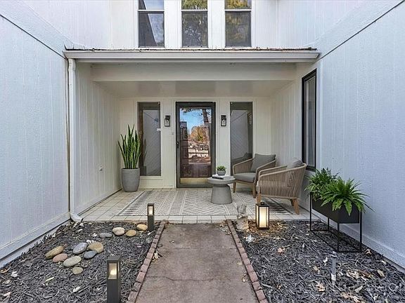 3rd image of 10316 Bonnycastle Dr