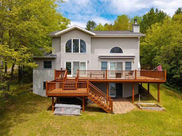 25359 Branch Rd, Michigamme, MI 49861