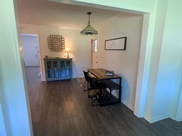 2116 Myrtlewood Dr, Birmingham, AL 35216