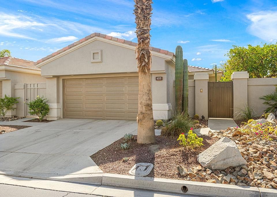 1st image of 455 Desert Holly Dr