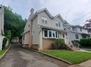 233 5th St, Ridgefield Park, NJ 07660