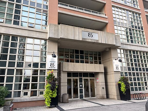 3rd image of 85 E Liberty St #801