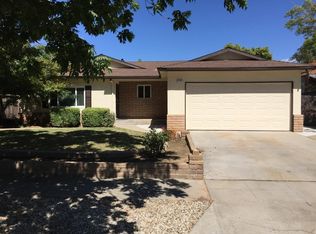 6160 N Selland Ave, Fresno, CA 93711