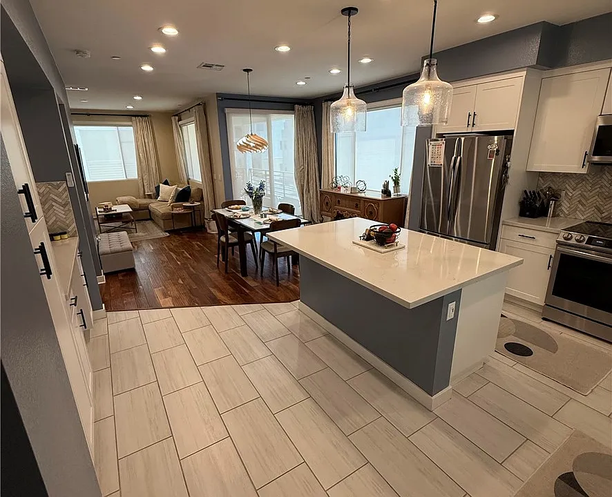 2107 Copper Walk