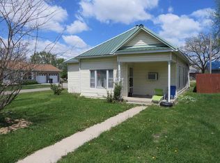 702 Houck Rd, Council Grove, KS 66846