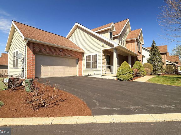 4th image of 102 Abbott Ln