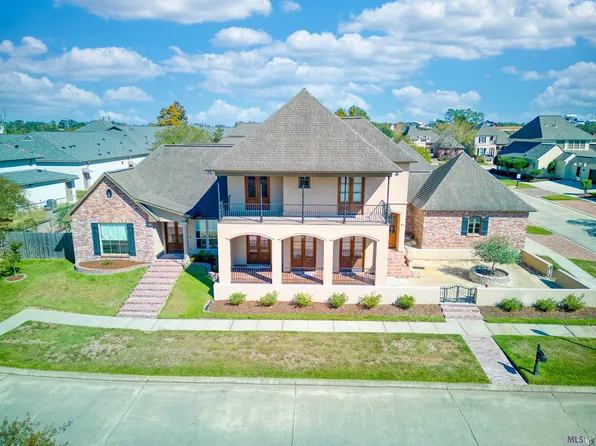 111 W Greens Dr, Baton Rouge, LA 70810