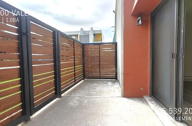 1400 Valencia Dr SE #A — Photo 6