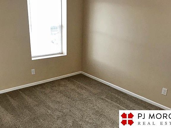 4th image of 811 S 22nd St APT 3