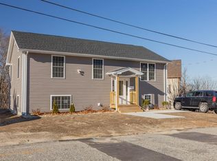 91 Ward St, Woonsocket, RI 02895