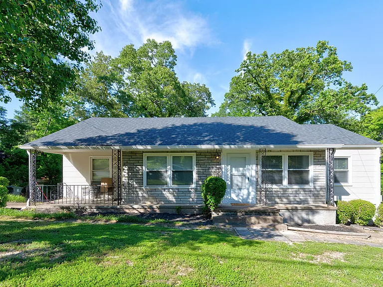 1273 Duane Rd — Photo 1