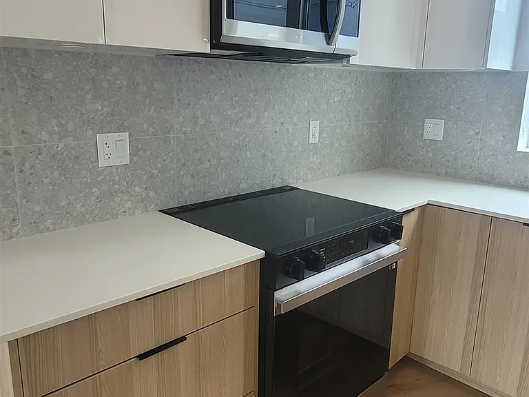 20769 Fraser Hwy #612 — Photo 3