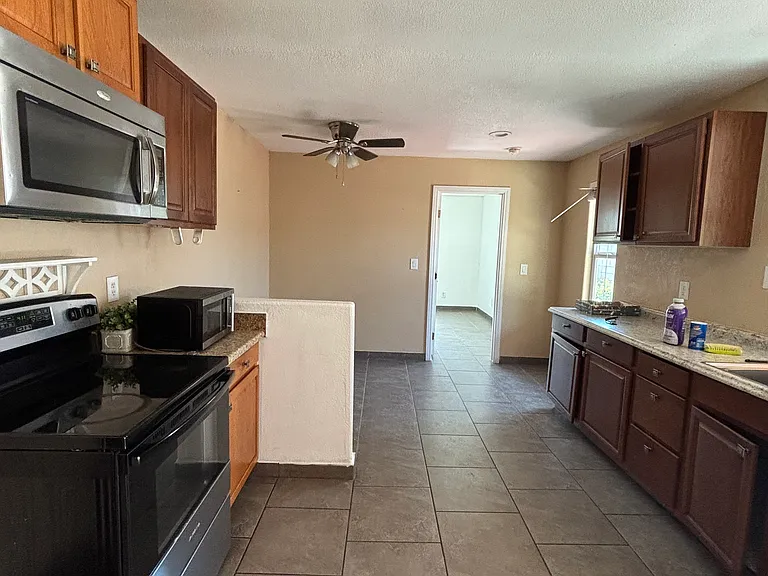 9456 Elm Ave #3 — Photo 8