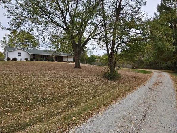 7783 N State Road 135, Salem, IN 47167