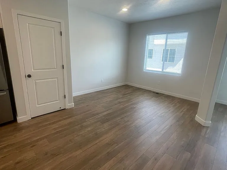 15071 S Reins Way — Photo 5