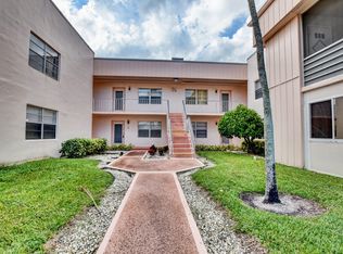 593 Burgundy St #M, Delray Beach, FL 33484