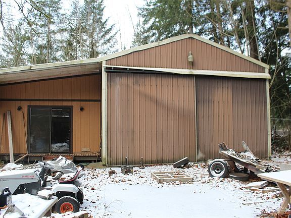 4th image of 38043 300th Avenue SE