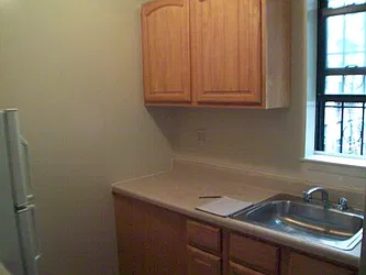 Rented by DSA Realty Midtown West