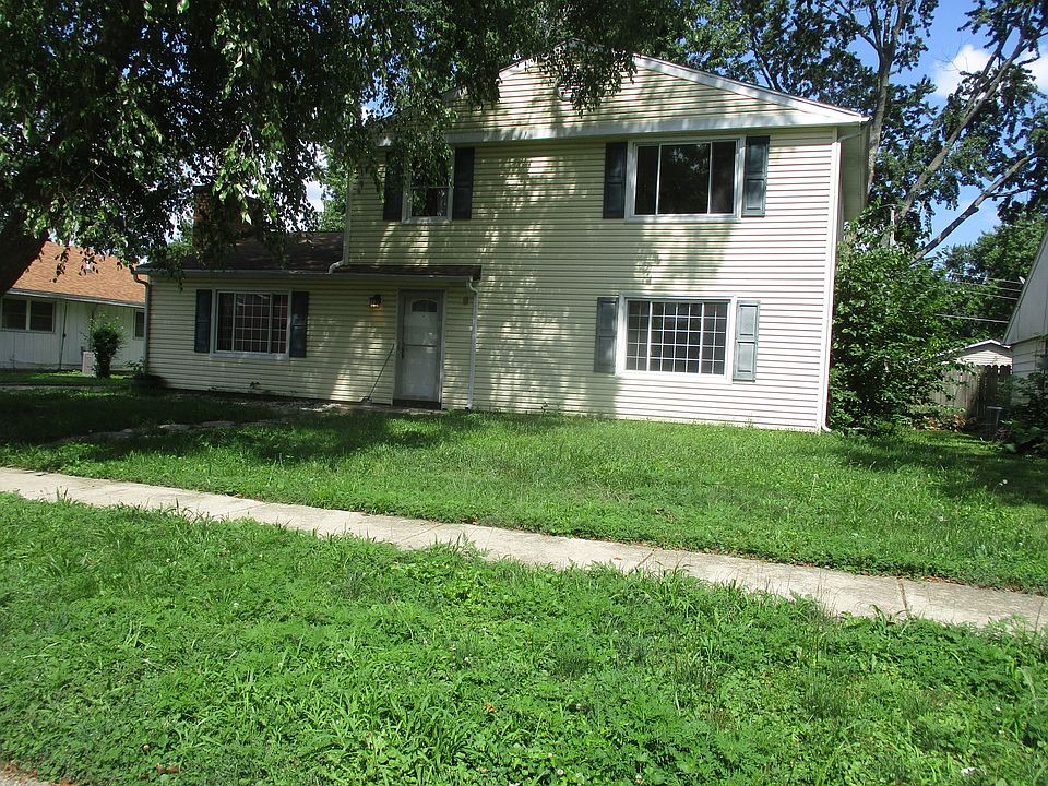 1st image of 810 Centennial Dr