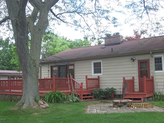 5th image of 3429 Fuller Ave SE