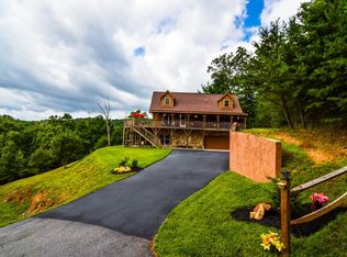 9 Beach Mtn, Hayesville, NC 28904