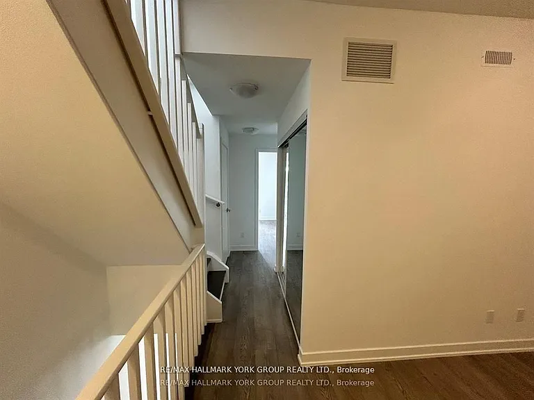 35 Birchcliff Ave #37 — Photo 12