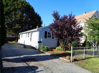 23 Warwick Rd, Pawtucket, RI 02861