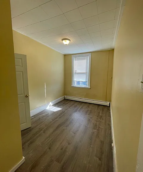 4 Linwood Sq #3 — Photo 5