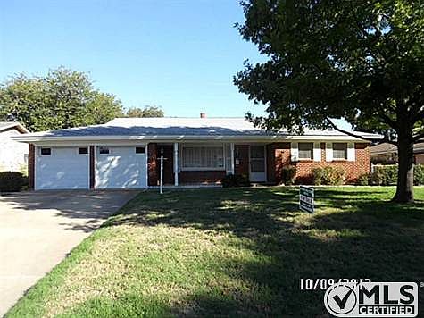1st image of 2107 Monaco Dr