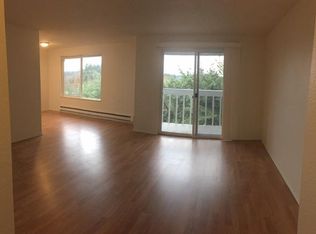 26211 Central Ave NE APT 201, Kingston, WA 98346