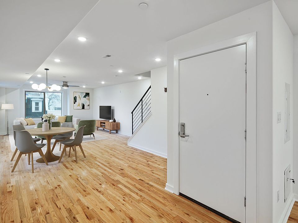 1st image of 1925 S 6th St #3