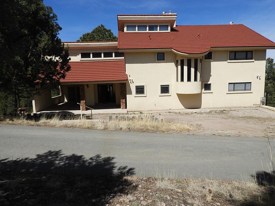 1st image of 213 Fawn Dr