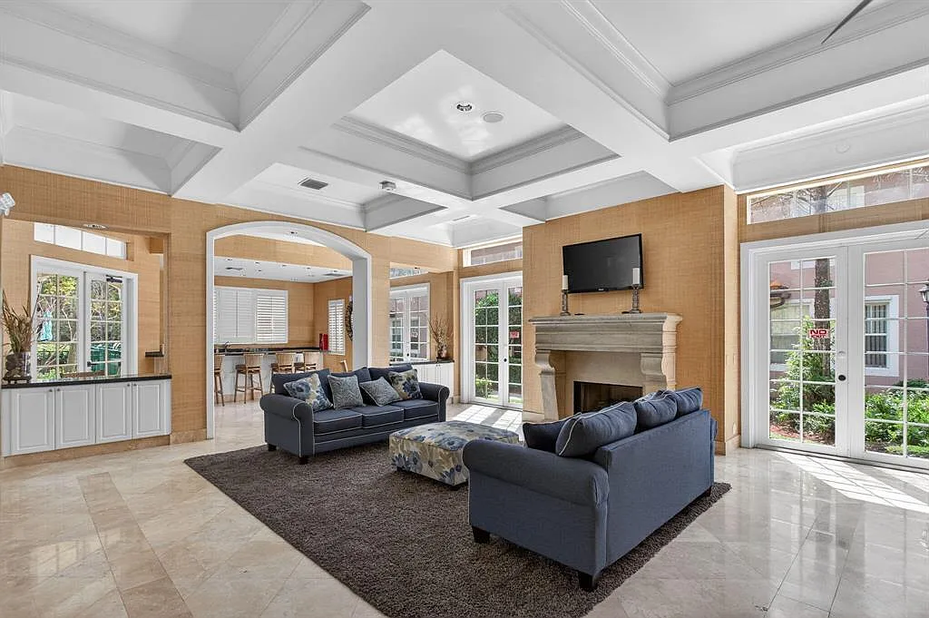 1 bed, 1.0 bath, 716 sqft, $1,800 — Photo 1
