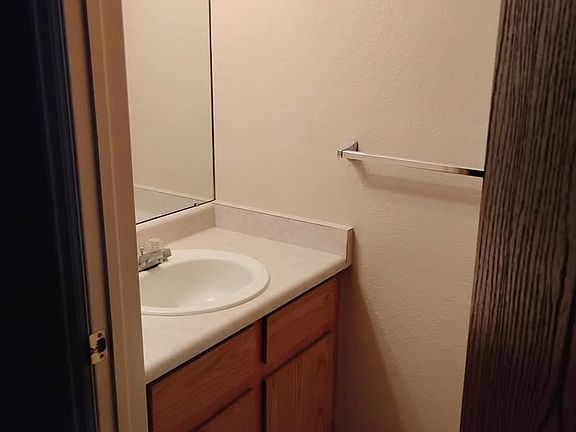 0.5 bedroom