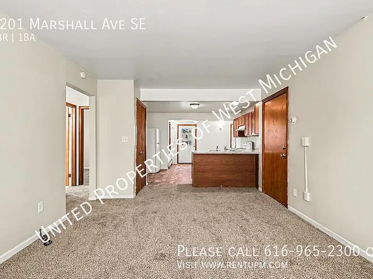 3201 Marshall Ave SE — Photo 5