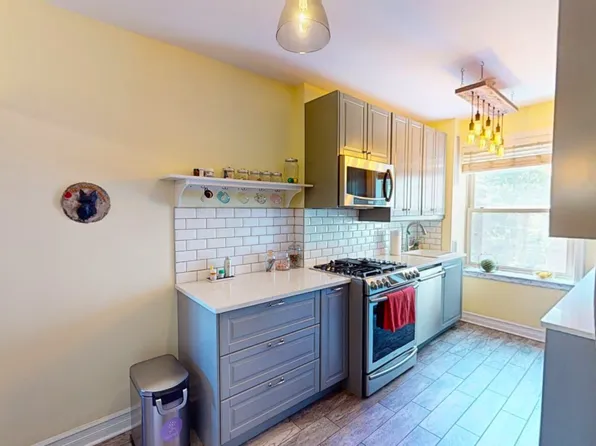 48-01 42nd Street image 9 of 49