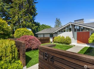 1514 Shenandoah Dr E, Seattle, WA 98112