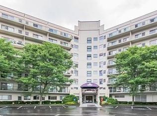 133 Commander Shea Blvd APT 103, Quincy, MA 02171