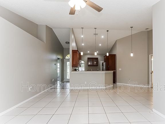 3rd image of 1202 Franford Dr