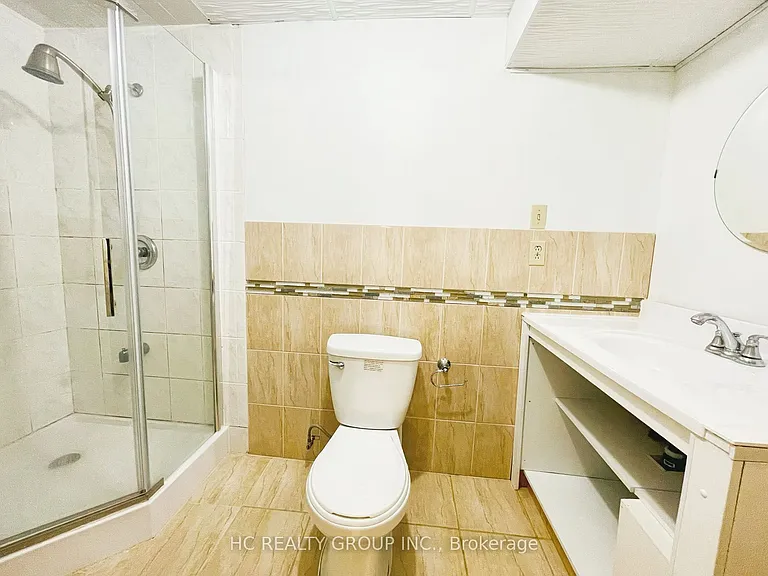 37 Page Cres — Photo 26